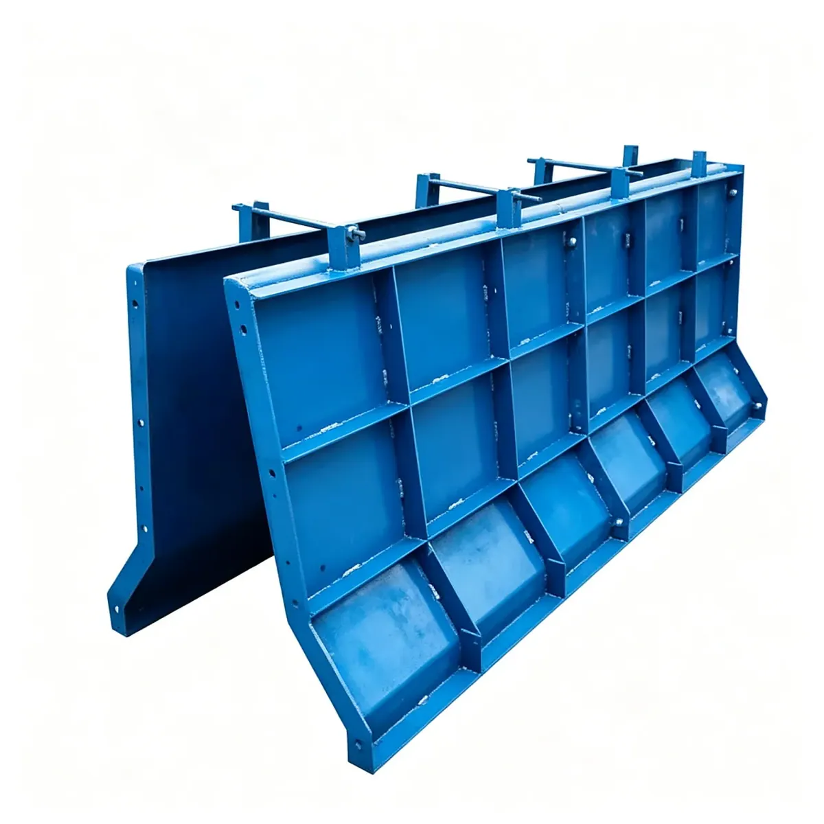 Curb mould — end plate