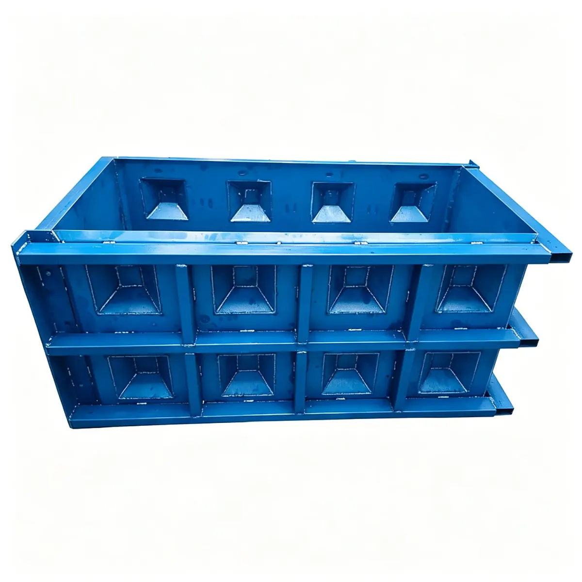 Interlocking block mould — flange and bolt detail
