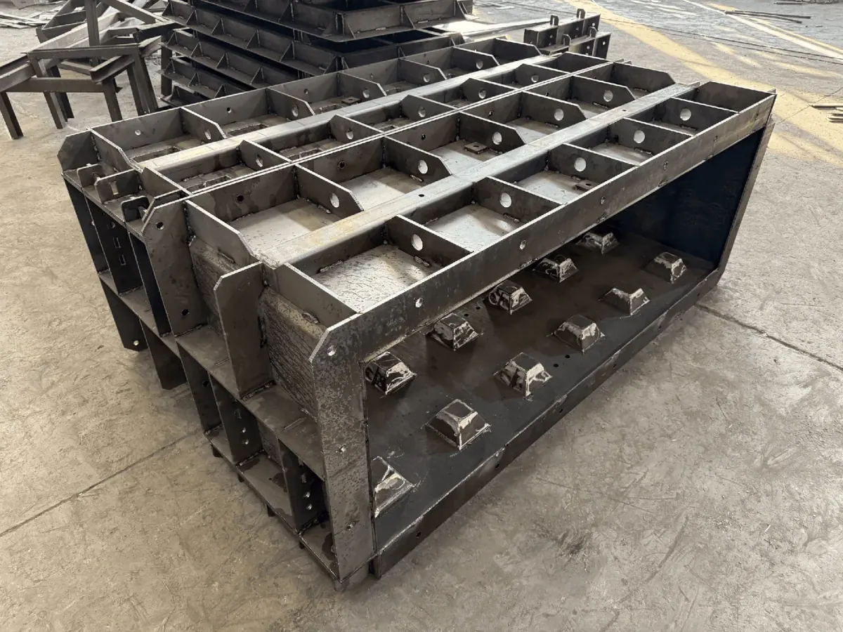 Interlocking Lego Blocks - precast concrete formwork project