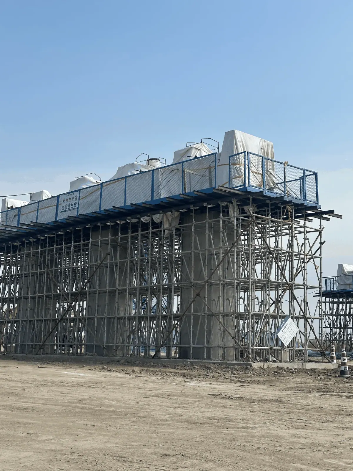 Pier Column & Capping Beam Formwork - precast concrete formwork project