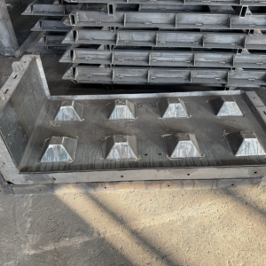 Lego-Style Interlocking Concrete Block Steel Formwork for Ecological Retaining Wall & Slope Protection